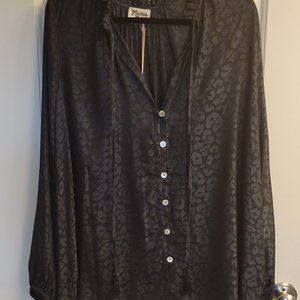 NWT Blue/Black Animal Print Show Me Your Mumu